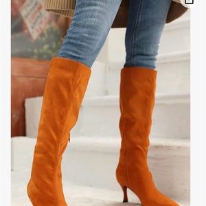 Women’s Kitten heel knee boots
